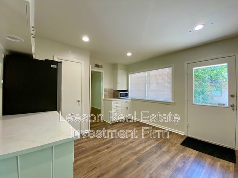 Welcome to Broadmoor!  Beautiful 3 Bedroom 2 Bath Rental Available property image