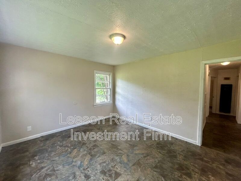 3 Bedroom 1 Bath Home Available property image