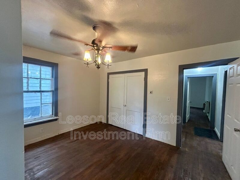 Charming 2 Bedroom 1 Bath Rental Available property image