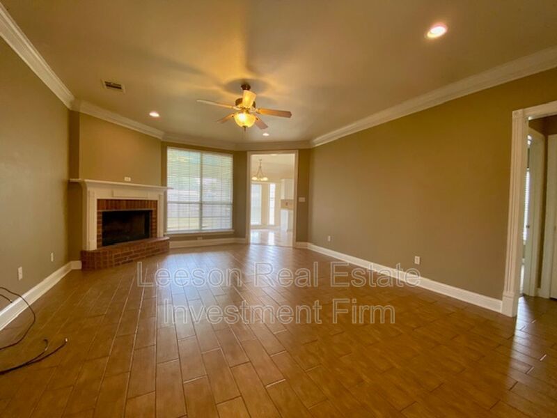3 Bedroom 2 Bath Home Available in Stockwell Neighborhood! property image