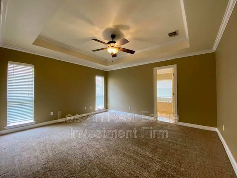 3 Bedroom 2 Bath Home Available in Stockwell Neighborhood! property image