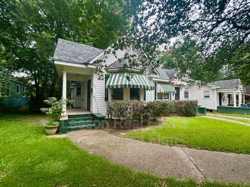 BEAUTIFUL, SPACIOUS 1 BEDROOM DUPLEX IN HIGHLAND property image