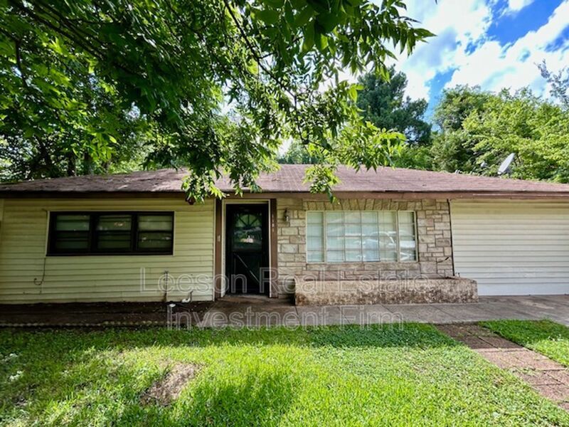 Available to Rent in Bossier 2 Bedroom 1 Bath Home property image