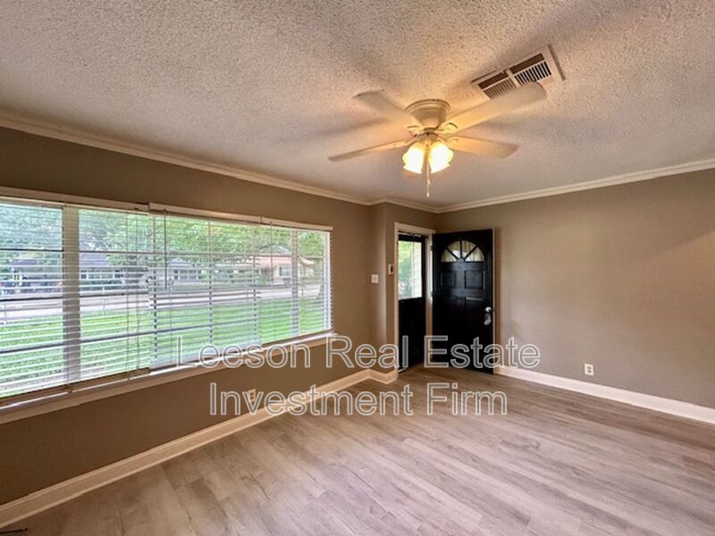 Available to Rent in Bossier 2 Bedroom 1 Bath Home property image