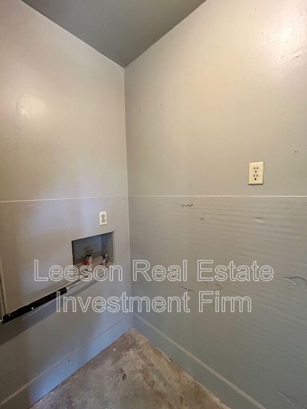 Available to Rent in Bossier 2 Bedroom 1 Bath Home property image
