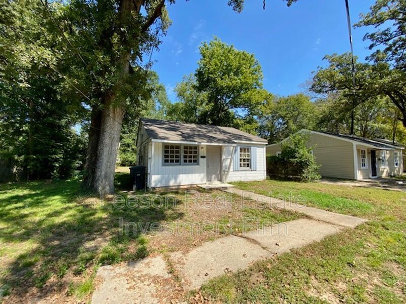 Quaint 2 Bedroom 1 Bath Home Available for Rent! property image