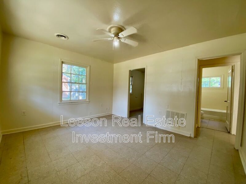 Quaint 2 Bedroom 1 Bath Home Available for Rent! property image