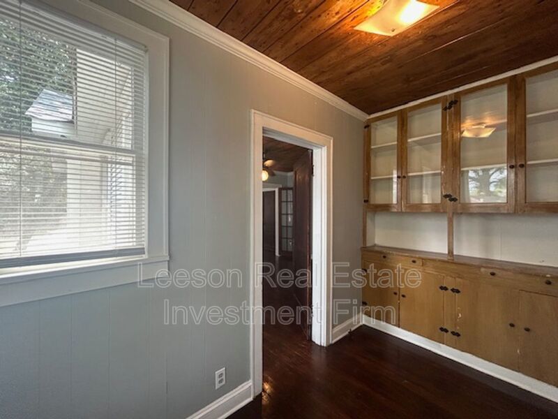 1 Bedroom 1 Bath Rental Available property image