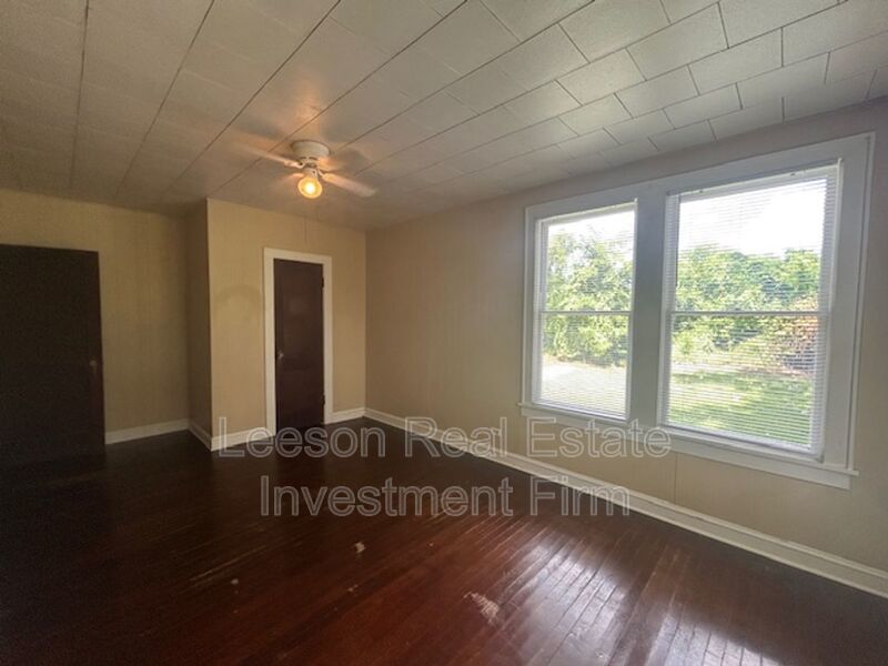 1 Bedroom 1 Bath Rental Available property image