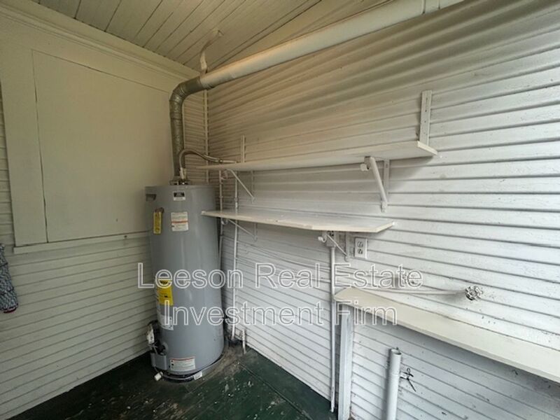 1 Bedroom 1 Bath Rental Available property image
