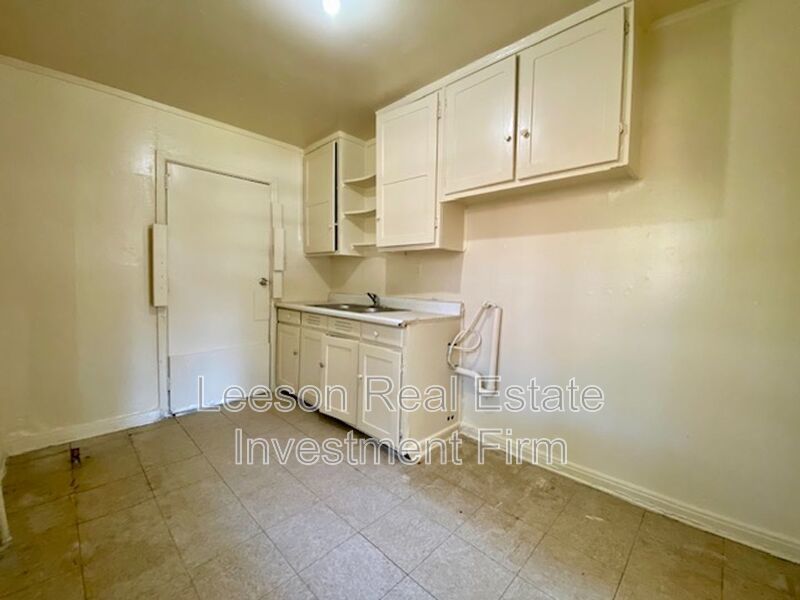 Quaint 2 Bedroom 1 Bath Home Available for Rent! property image