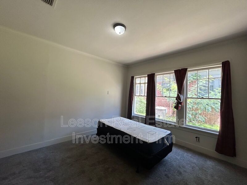 3 Bedroom 2 Bath Home Available! property image