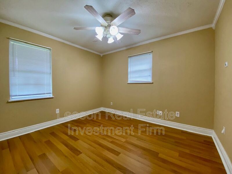 SOUTHERN HILLS SUBDIVISION - 3 BEDROOM 1 BATH property image