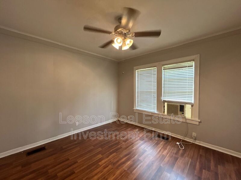 2 Bedroom 1.5 Bath Home Available for Rent property image