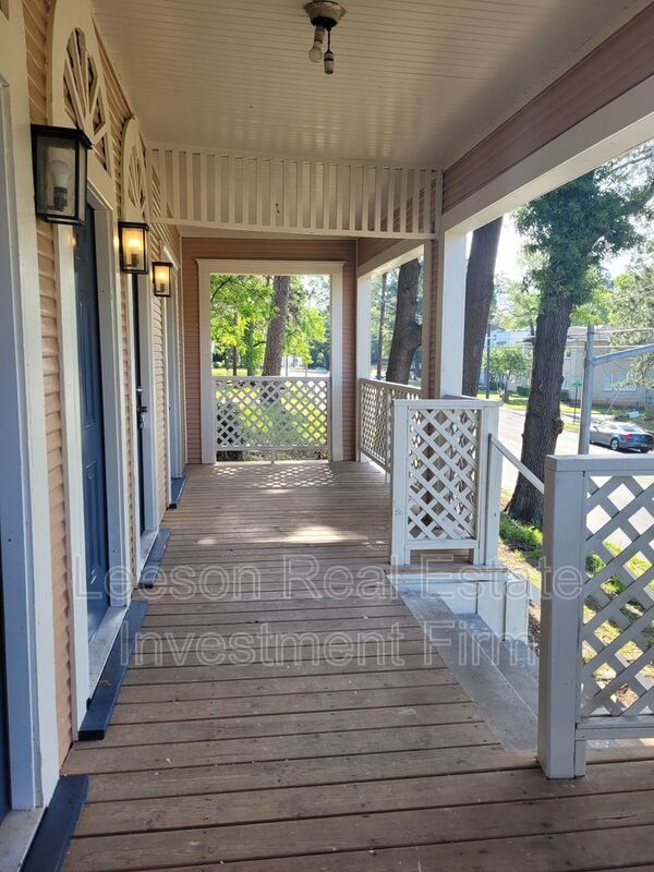 Historical Highland Upstairs Apartment for Rent! property image
