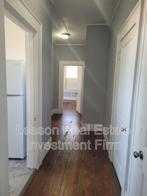 Historical Highland Upstairs Apartment for Rent! property image