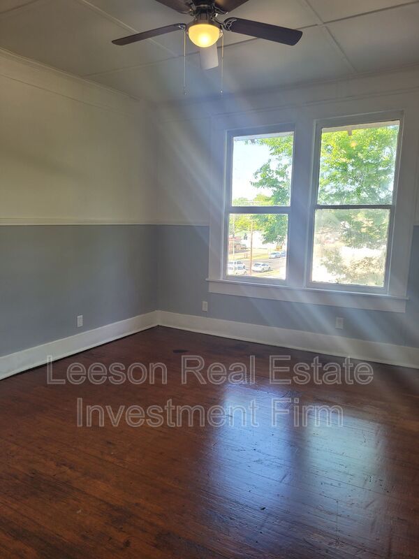 Historical Highland Upstairs Apartment for Rent! property image