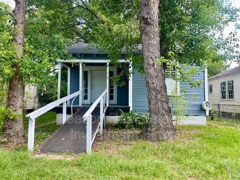 2 Bedroom 1 Bath Home Available for Rent! property image