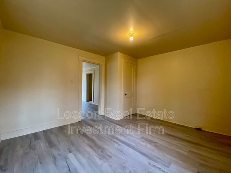 1 Bedroom 1 Bath House in Sunset Acres property image