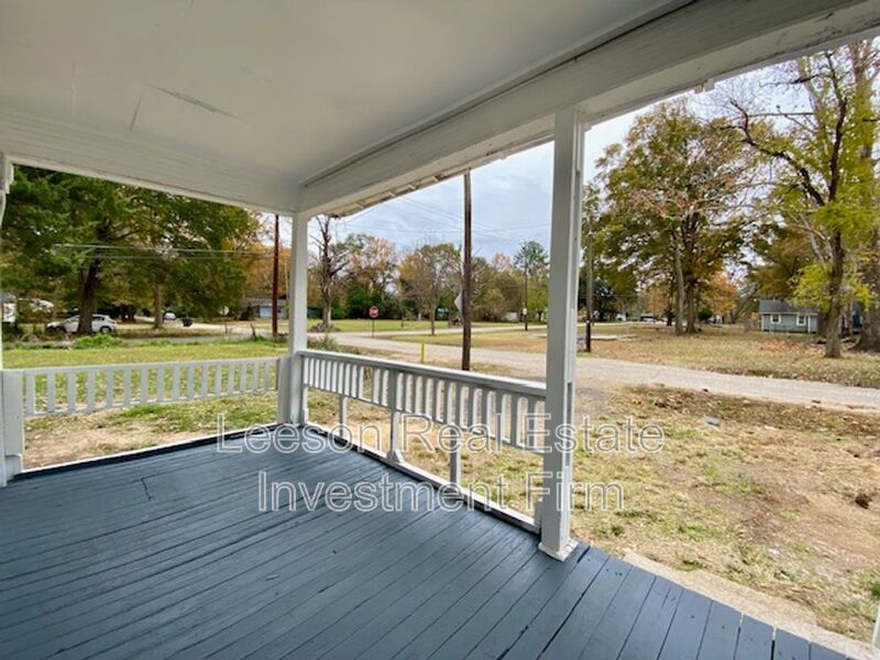 1 Bedroom 1 Bath House in Sunset Acres property image
