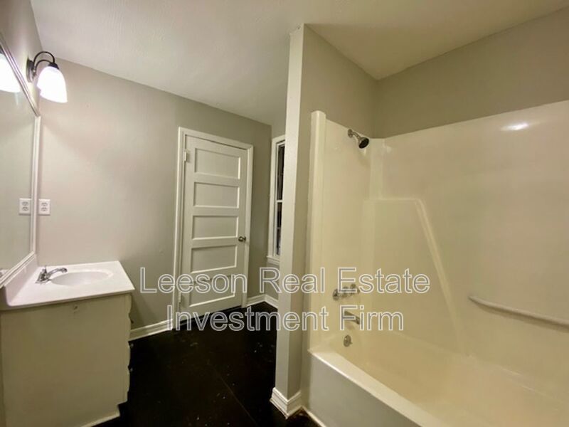 3524 Michigan Blvd property image