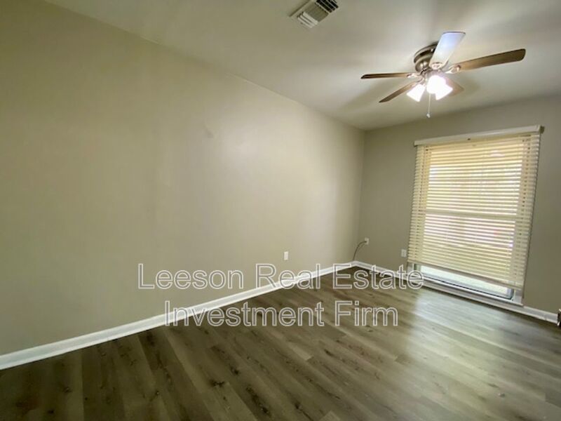 Discover this well-appointed 3-bedroom, 1.5-bath home in Shreveport, LA property image