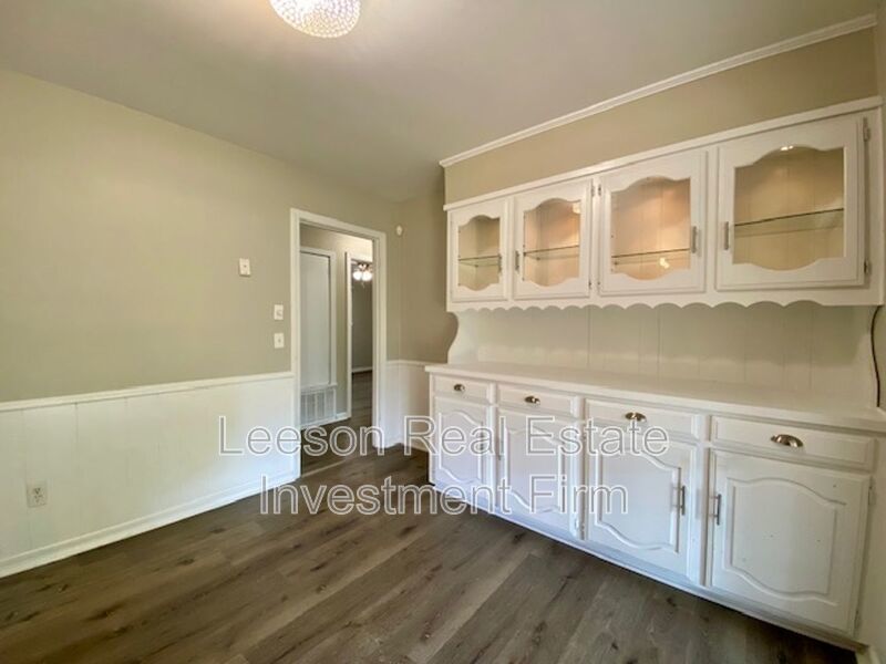 Discover this well-appointed 3-bedroom, 1.5-bath home in Shreveport, LA property image