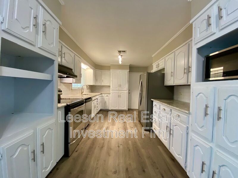 Discover this well-appointed 3-bedroom, 1.5-bath home in Shreveport, LA property image