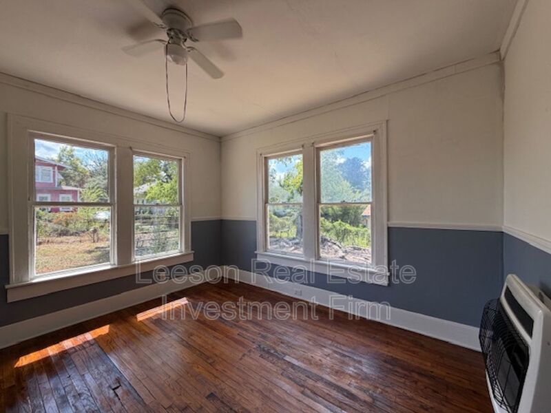 3 Bedroom and 1 Bath, 2803 FREDRICK SHREVEPORT, LA. property image