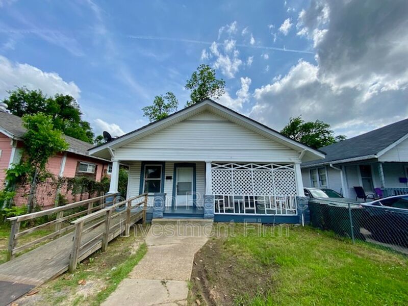 4 Bedroom 1 Bath Home Available for Rent! property image