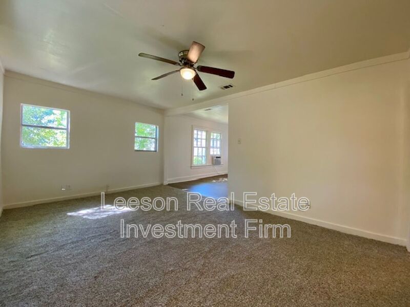 2 Bedroom 1 Bath Home Available for Rent! property image