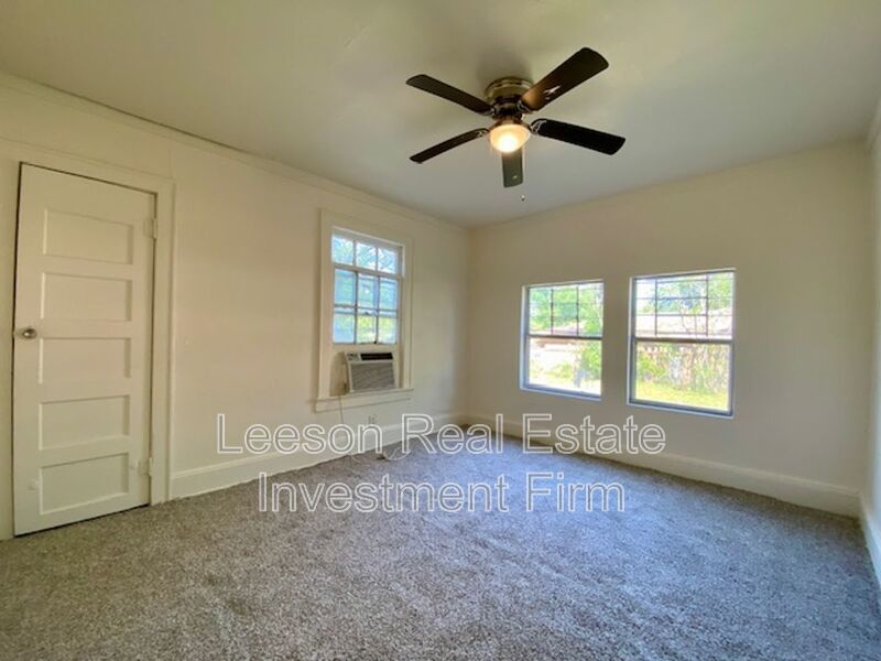 2 Bedroom 1 Bath Home Available for Rent! property image