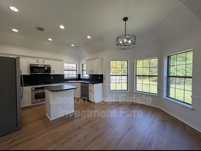 3 Bedroom 2 Bath Home Available in Bossier Parish property image