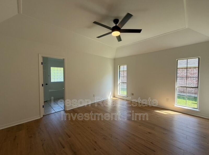 3 Bedroom 2 Bath Home Available in Bossier Parish property image