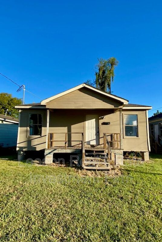 4 Bedroom 2 Bath Home in Bossier City, LA! property image
