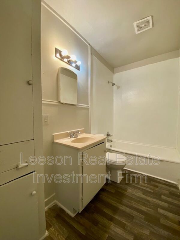 4 Bedroom 2 Bath Home in Bossier City, LA! property image