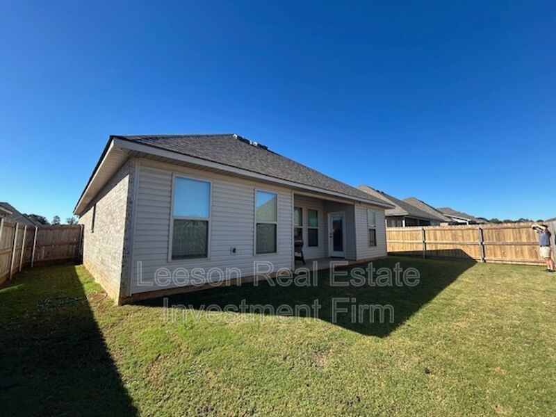 Coming Soon! New 3 Bed 2 Bath Home in Haughton property image