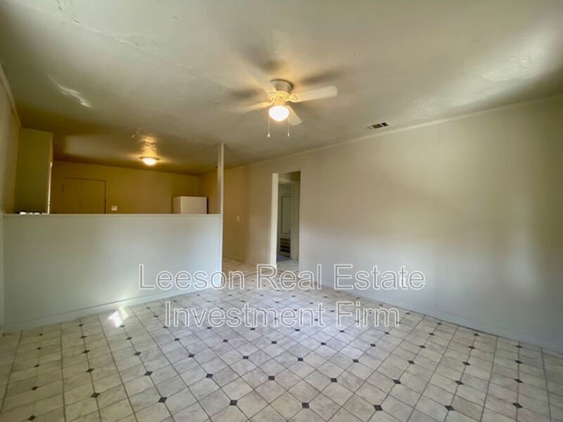 Newly Renovated 2 Bedroom 1 Bath Home In Bossier City! property image
