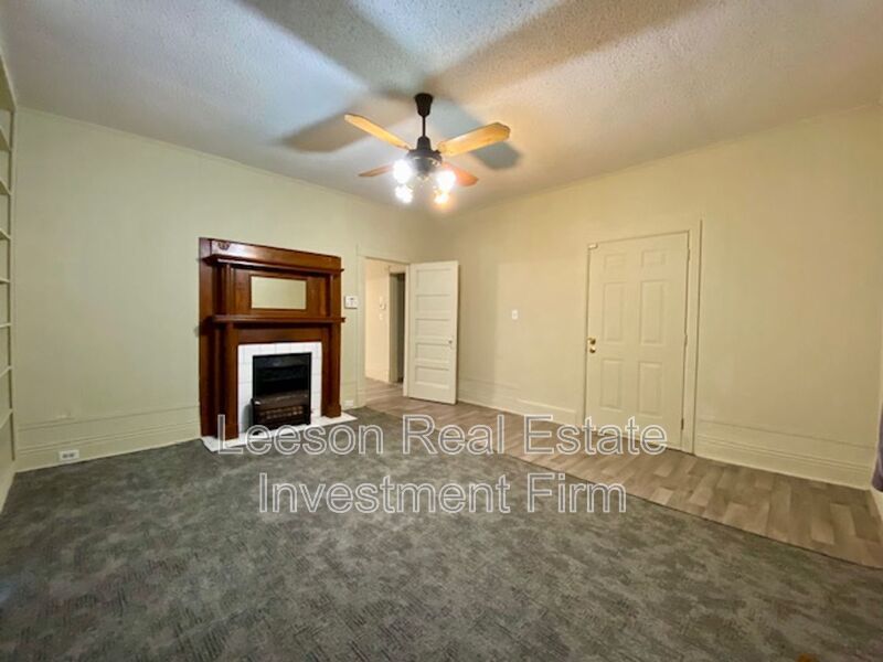 3 Bedroom 2 Bath Downstairs Apartment in Highland Neighborhood for Lease! property image