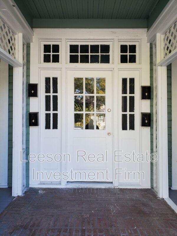 Coming Soon! 1 Bedroom 1 Bath Downstairs Apartment in Historical Highland property image