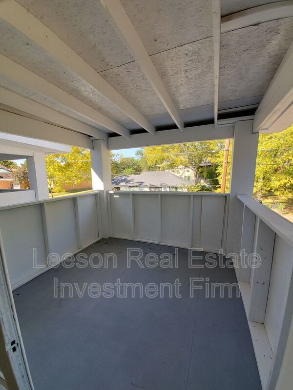 Coming Soon! 1 Bedroom 1 Bath Downstairs Apartment in Historical Highland property image