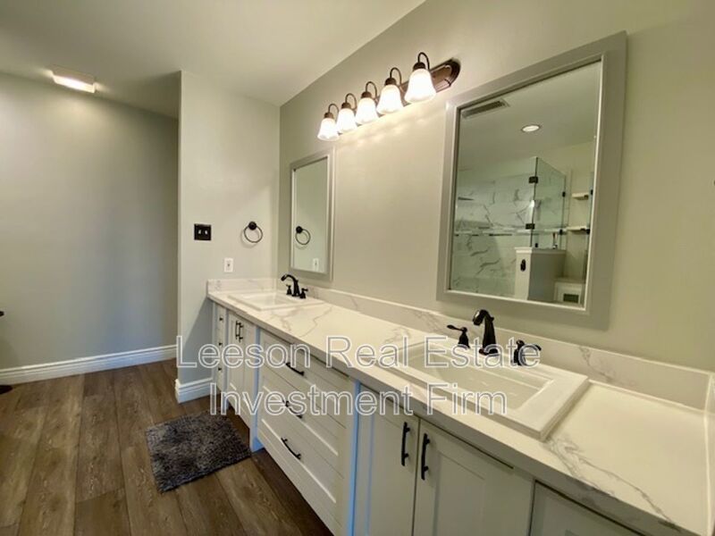 3 Bedroom 3 Bath Multi-Level Home in Willow Ridge Subdivision! property image