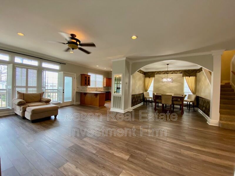 3 Bedroom 3 Bath Multi-Level Home in Willow Ridge Subdivision! property image