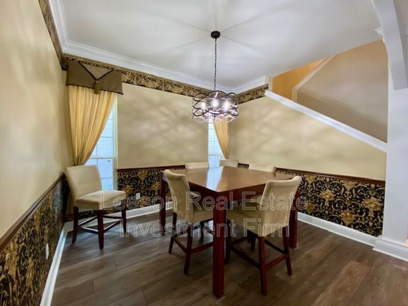 3 Bedroom 3 Bath Multi-Level Home in Willow Ridge Subdivision! property image