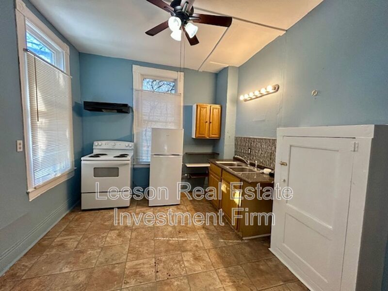 One Bedroom One Bath Upstairs Apartment in Highland! property image