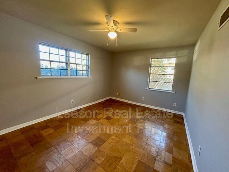 4 Bedroom 2.5 Bath Home Available for Rent in Shreve Isle Neighborhood! property image