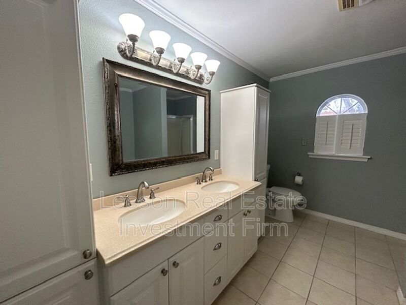 Coming Soon! 4 Bedroom 2 Bath Home in Broadmoor Subdivision! property image