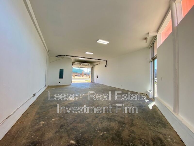 Beautiful Commercial Space for Lease! property image