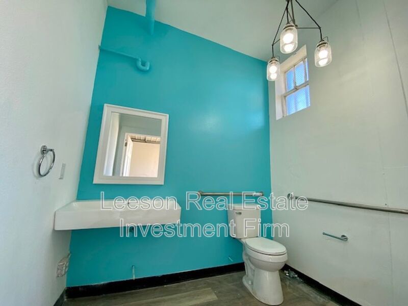 Beautiful Commercial Space for Lease! property image