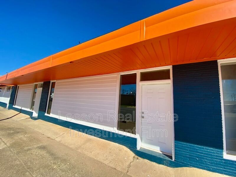 Beautiful Large Commercial Space for Lease! property image